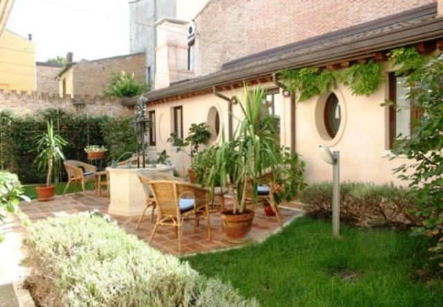 Hotel Dolcemela Ferrara Exteriér fotografie