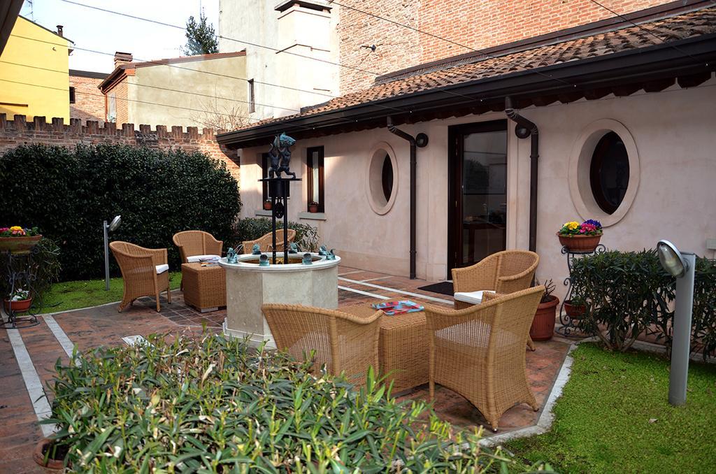 Hotel Dolcemela Ferrara Exteriér fotografie